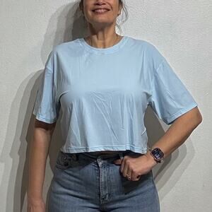 Athleta Blue Ultimate Crop Tee Short Sleeve Top Sz M